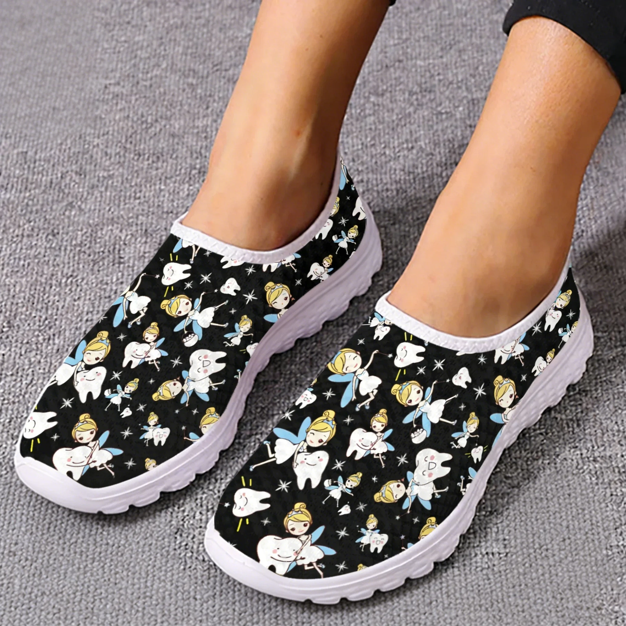 Women'S Shoes Nursing - 귀여운 만화 간호사 엘프/치아 메쉬 고품질
