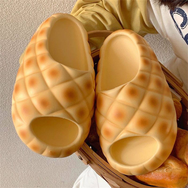 2025 디자이너 가짜 파인애플 빵 슬리퍼 여성을위한  - Women'S Shoes Cloud 리뷰 및 가격