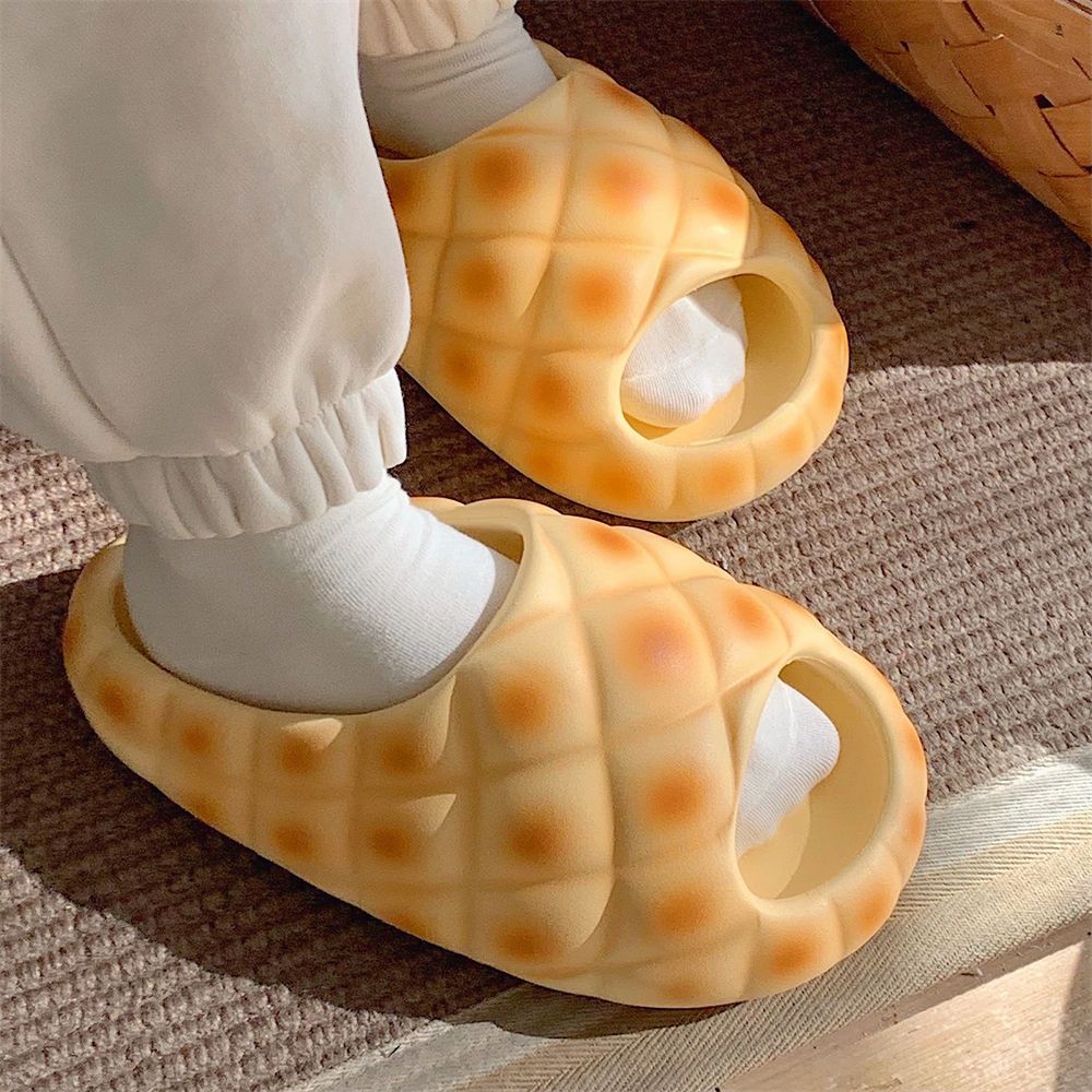 2025 디자이너 가짜 파인애플 빵 슬리퍼 여성을위한  - Women'S Shoes Cloud 리뷰 및 가격